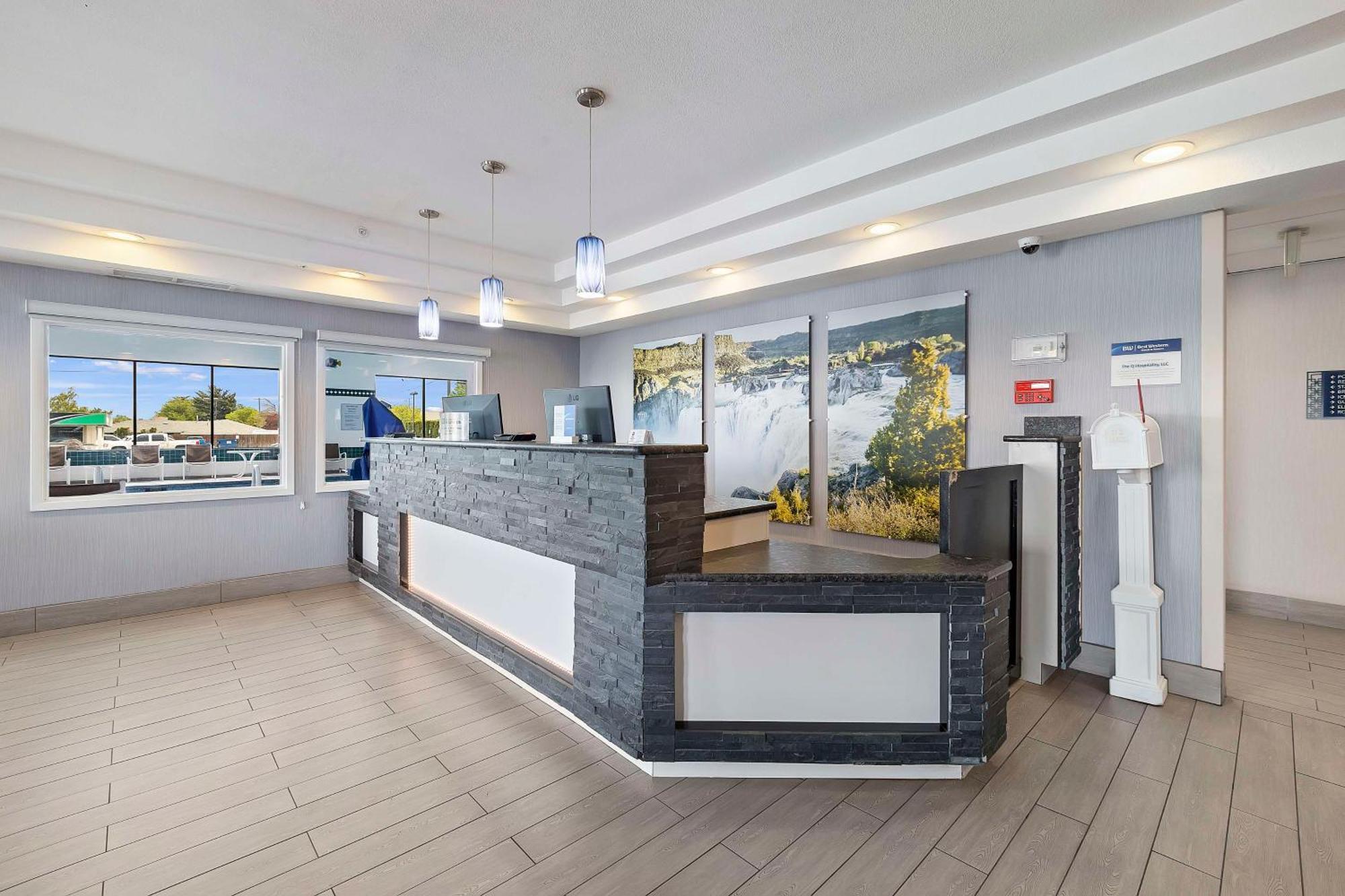 Best Western Plus Twin Falls Hotel Exterior photo